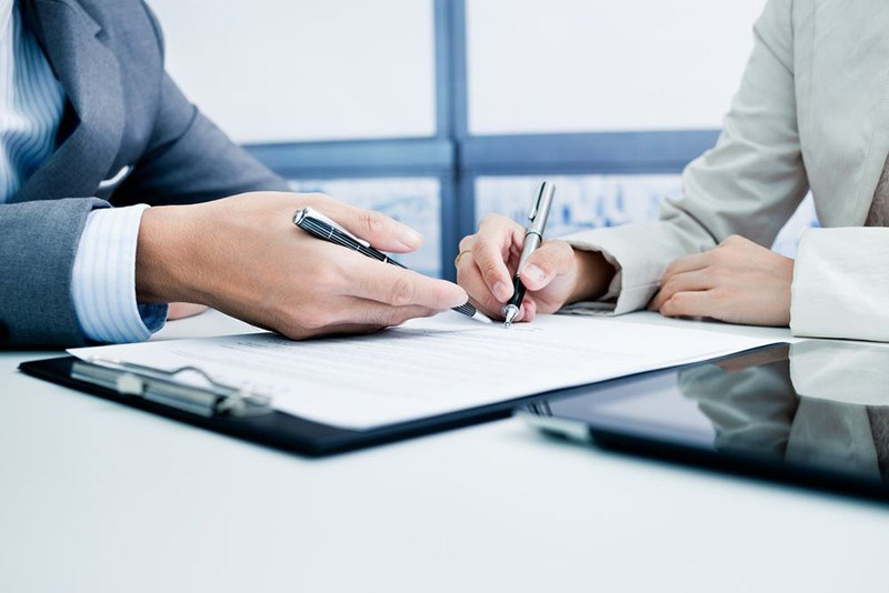 Những rủi ro tiềm ẩn trong hợp đồng đặt cọc mua đất